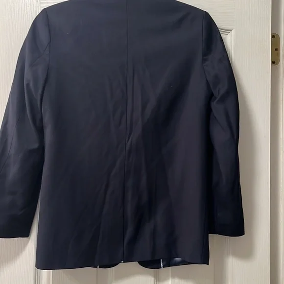 Izod boys blazer in navy with gold buttons NWT
